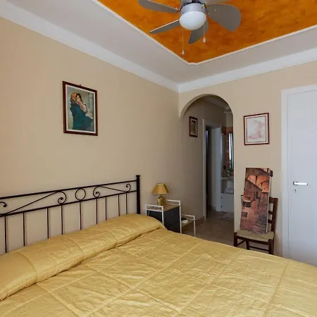 Al Campanaro Bed & Breakfast *