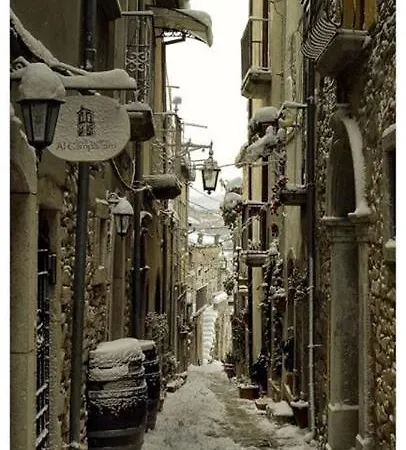 Al Campanaro Taurasi